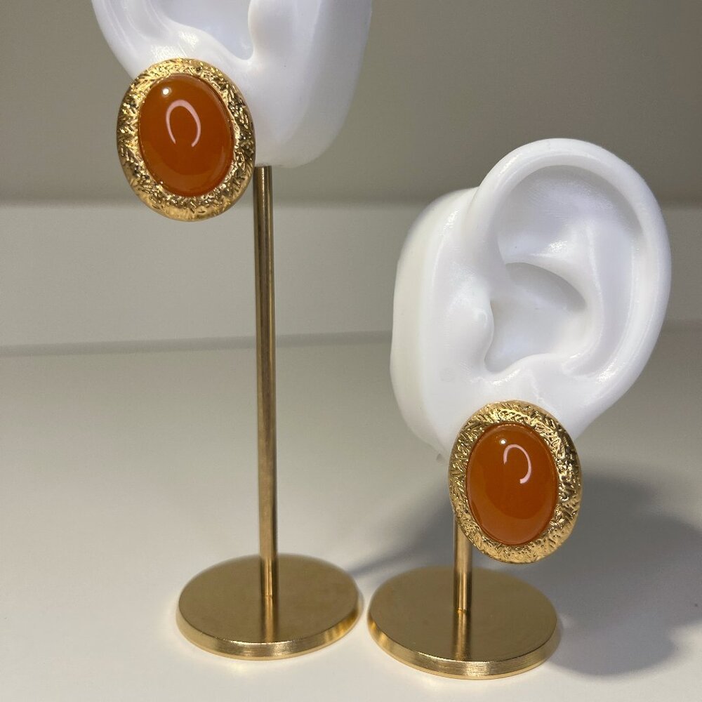 Jelly Belly Lucite Persimmon Orange-Red Oval Cabochon Clip-On Earrings